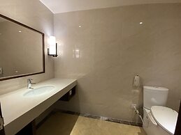CHECK Inn Taichung LaiLai