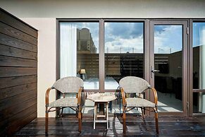 CHECK Inn Taichung LaiLai