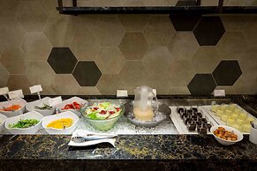 CHECK Inn Taichung LaiLai