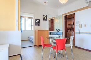 MB House