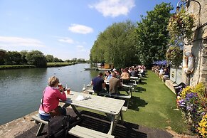 The Riverside Inn