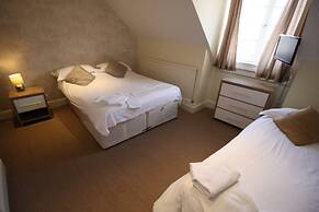 The Saracens Head Hotel