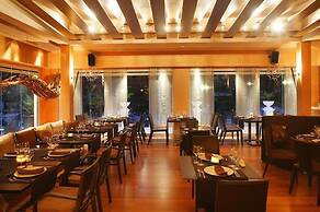 Theoxenia House Hotel