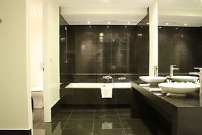 Theoxenia House Hotel