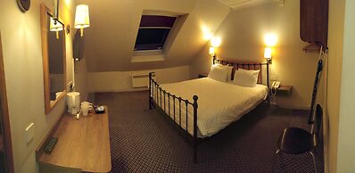 247 Hotel