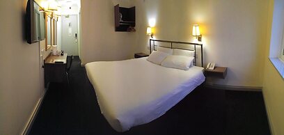247 Hotel