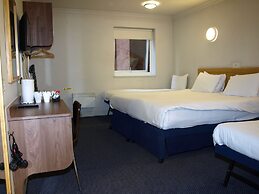 247 Hotel