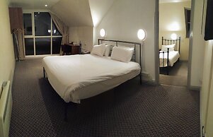 247 Hotel