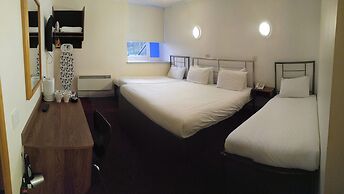247 Hotel