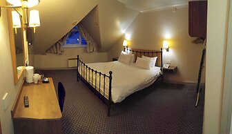 247 Hotel