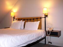 247 Hotel