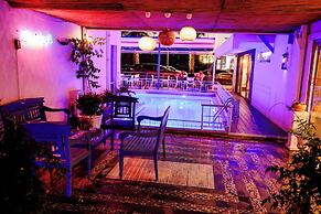 Marin-A Hotel