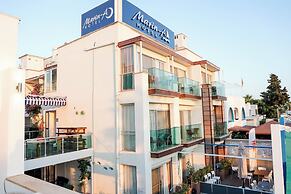 Marin-A Hotel