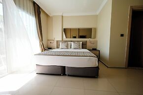 Marin-A Hotel