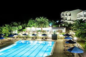 Xenios Port Marina Hotel