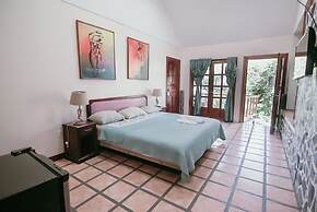 Hotel Las Tres Banderas