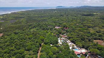 Las Avellanas Villas