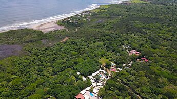 Las Avellanas Villas