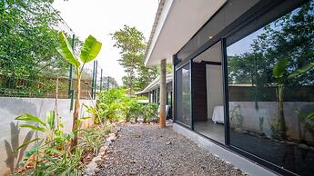 Las Avellanas Villas