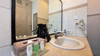 Artemis Villa and Hotel