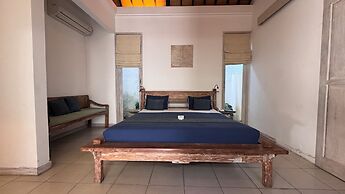 Artemis Villa and Hotel