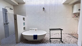 Artemis Villa and Hotel