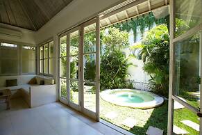 Artemis Villa and Hotel