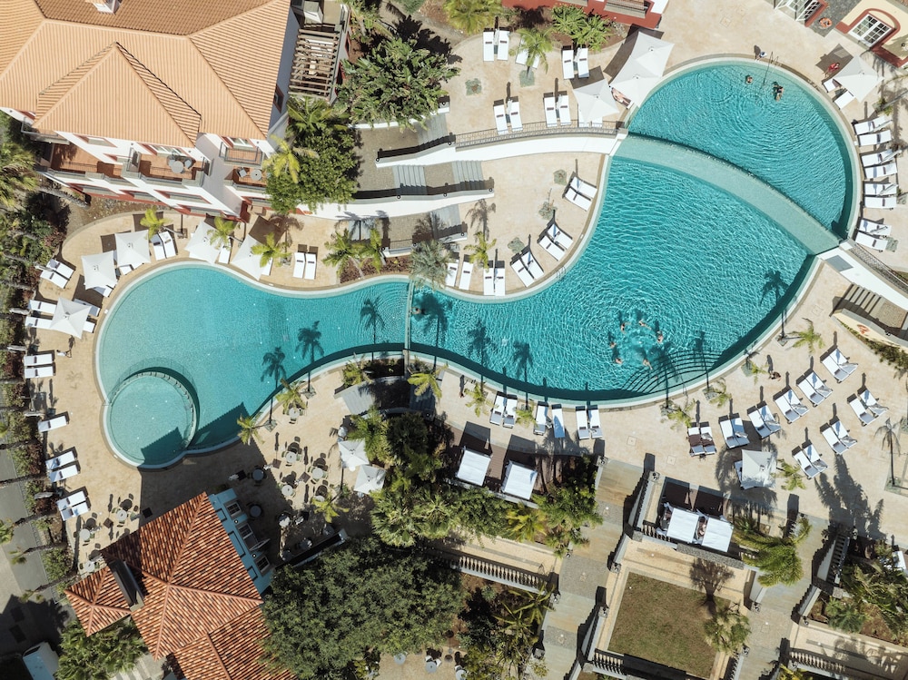 Dreams Madeira Resort Spa & Marina