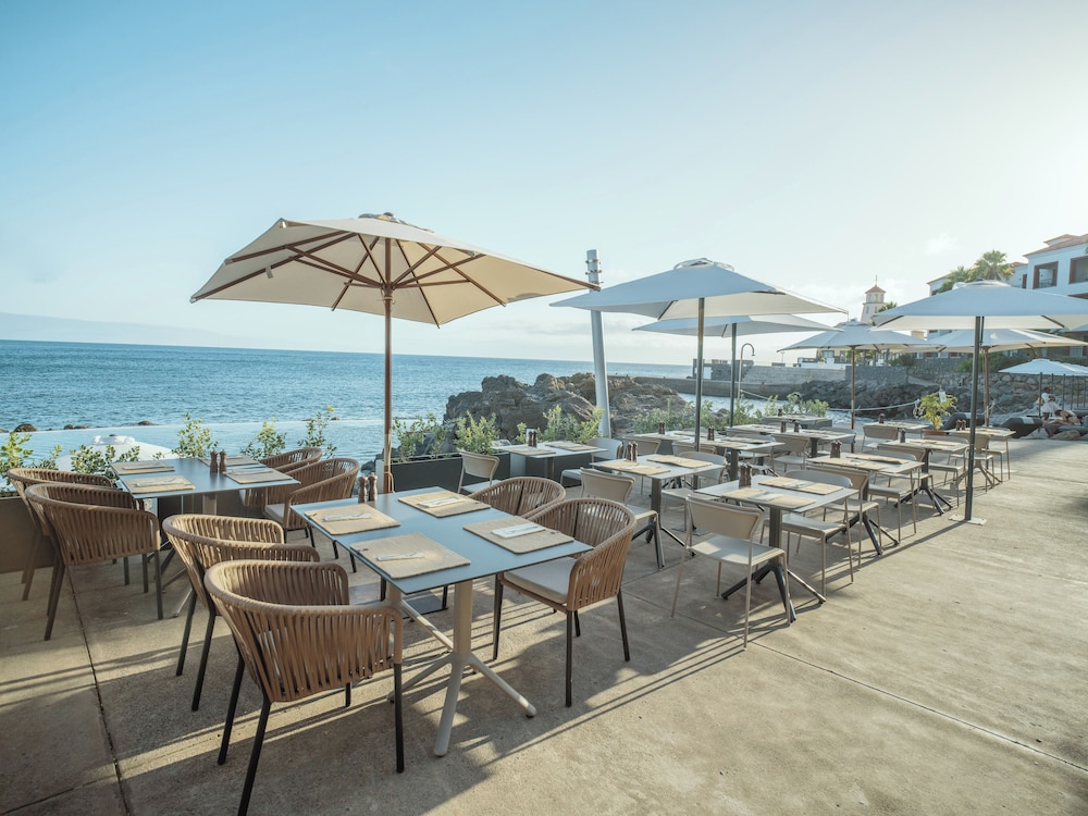 Dreams Madeira Resort Spa & Marina