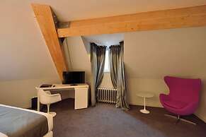 Hotel Retro