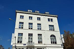 Hotel Retro