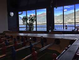 Lake Como Hostel