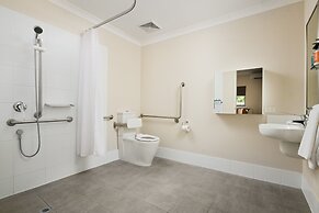 Airport Apartments by Vetroblu