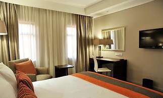 Cresta Mahalapye