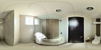 Corona Hotel & Spa