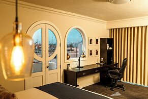 Corona Hotel & Spa