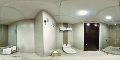 Corona Hotel & Spa