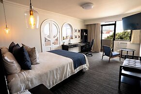 Corona Hotel & Spa