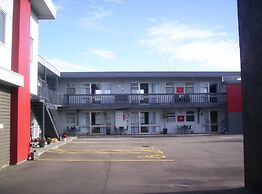 Broadway Motor Inn