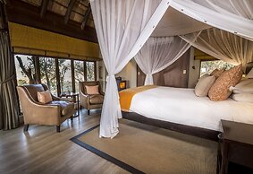 Impodimo Game Lodge