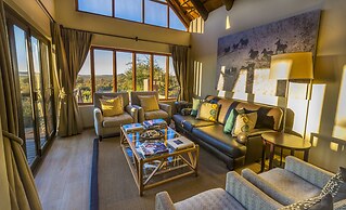 Impodimo Game Lodge