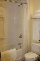 Residence & Conference Centre - Sudbury West