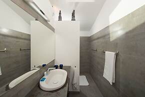 Hotel 96