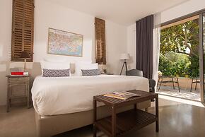 Hotel 96