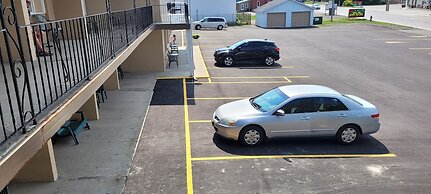 Arnprior Motor Inn