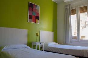 Russafa Youth Hostel