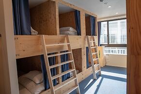 Akicafe Inn Guesthouse