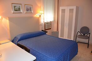 Hotel Legazpi
