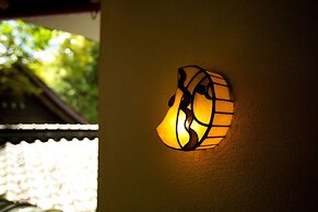 Nara Kasugaokuyama Tsukihitei