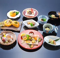 Nara Kasugaokuyama Tsukihitei